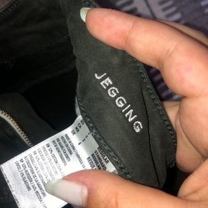 American Eagle Colored Jegging